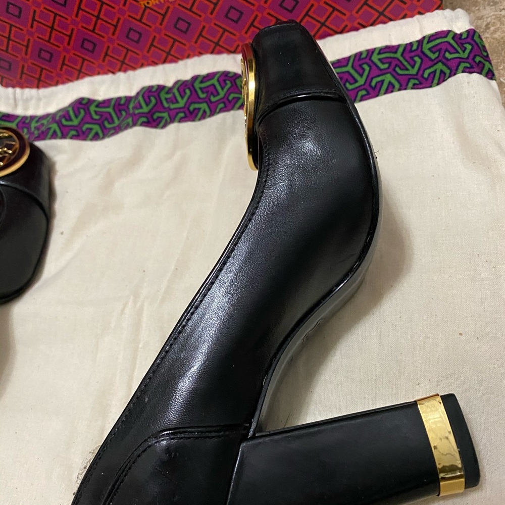 Shoes - Picture 5 of 5